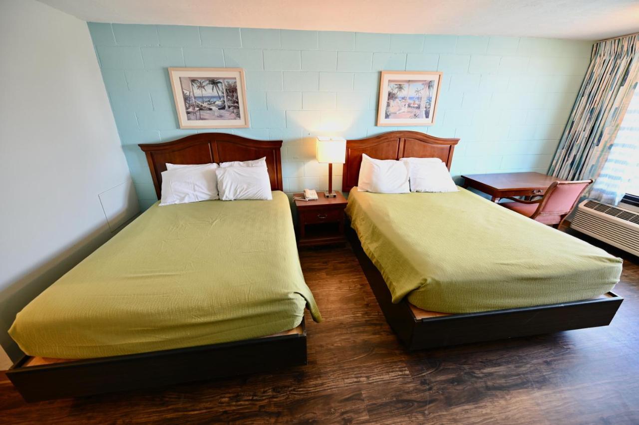 Buccaneer Inn セントジョージ島 エクステリア 写真